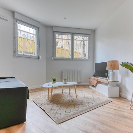 Ferienwohnung L'Escale Balzac Villeurbanne Exterior foto